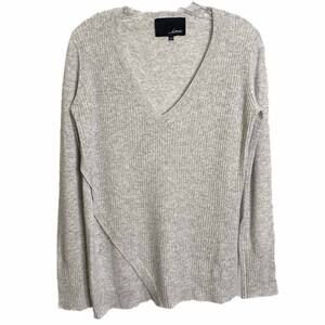 Line Women's 100% Cashmere Sweater Sz XS Heather Gray Long Sleeve V-Neck